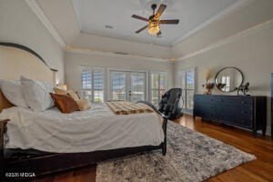 Welcome to 245 Lakeshore Circle, a stunning lakefront retreat - photo 37