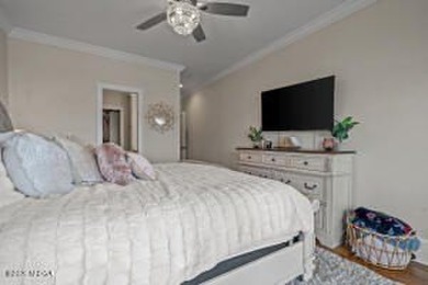 Welcome to 245 Lakeshore Circle, a stunning lakefront retreat - photo 46