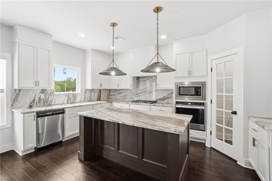 UPGRADED. NO HOA! RARE FIND IN THIS PRICE RANGE. BUYER - photo 10