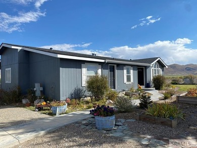 This is an incredible property. With 9.55 acres bordering public - photo 11
