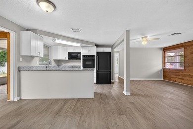 Welcome Home! This beautifully reimagined 3-bedroom, 2-bathroom - photo 12