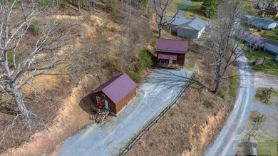 This is a 2 bedroom 1 full bath cabin with natural gas heat pump - photo 15