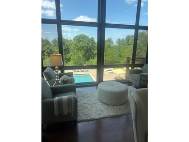 Beautiful 3 Bedroom, 3 and a half bath, custom built home - photo 15