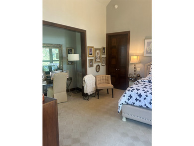 Beautiful 3 Bedroom, 3 and a half bath, custom built home - photo 23