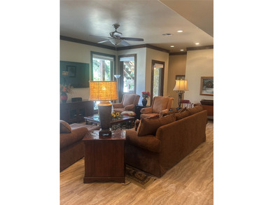 Beautiful 3 Bedroom, 3 and a half bath, custom built home - photo 34