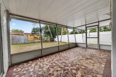 Welcome Home! This beautifully reimagined 3-bedroom, 2-bathroom - photo 38