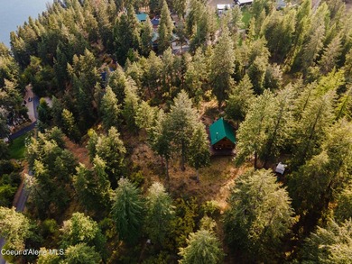 Enjoy the breathtaking views of the Mountains rising from the - photo 39