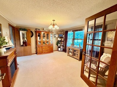 LAKE LIFE ON AN ACREAGE - the best of both worlds! This stunning - photo 5