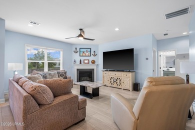 MOTIVATED SELLER! This waterfront home is very well cared for - photo 16