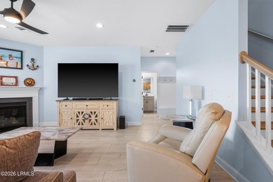 MOTIVATED SELLER! This waterfront home is very well cared for - photo 17