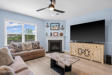 MOTIVATED SELLER! This waterfront home is very well cared for - photo 18