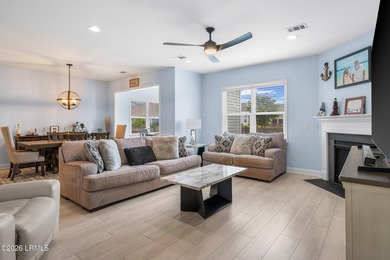 MOTIVATED SELLER! This waterfront home is very well cared for - photo 19