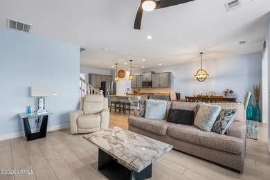MOTIVATED SELLER! This waterfront home is very well cared for - photo 20