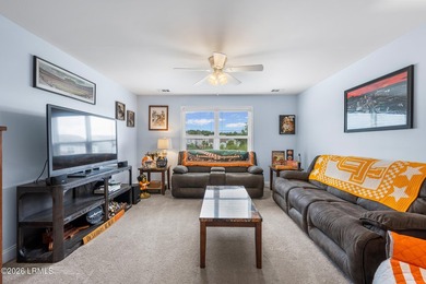 MOTIVATED SELLER! This waterfront home is very well cared for - photo 27