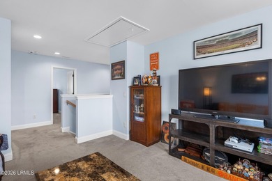 MOTIVATED SELLER! This waterfront home is very well cared for - photo 29