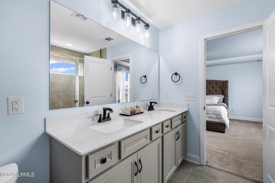 MOTIVATED SELLER! This waterfront home is very well cared for - photo 34