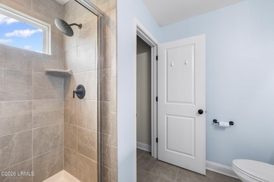 MOTIVATED SELLER! This waterfront home is very well cared for - photo 36