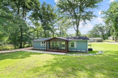 Lake Home For Sale in Eatonton, Georgia
