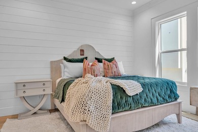 Coastal Living at its finest in the quaint and quiet Blue - photo 2