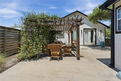 If you've been longing for a wonderful Coastal get-away or even - photo 19