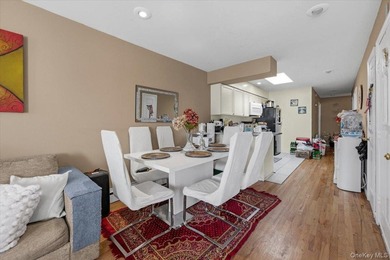 This beautiful, legal 2 Dwelling- property, 24 yrs old, 18.75 x - photo 7