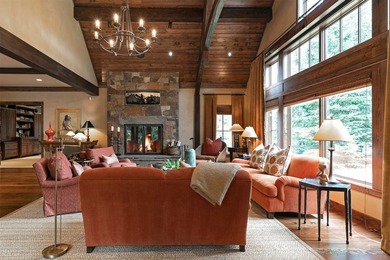 An extraordinary expression of Montana living unfolds here - photo 10