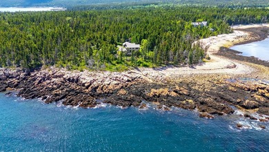 Bold crashing surf on magnificent pink granite ledges! Beyond - photo 2