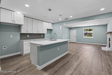 Recently remodeled 5 bedroom, 3 bathroom home is ready for new - photo 12