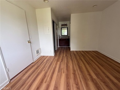 Beautifully Updated 2-Bedroom Condo in Prime Santa Ana Location - photo 10