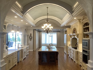 Timeless elegant French Country custom-built estate on 5.6 acres - photo 35