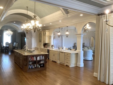 Timeless elegant French Country custom-built estate on 5.6 acres - photo 38