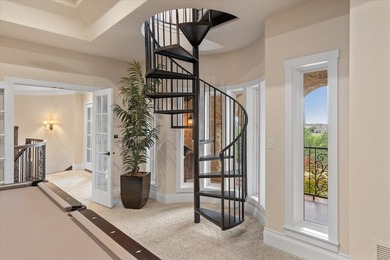 Presenting the breathtaking elegance of this stunning Tuscan - photo 39