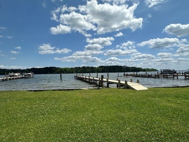 Furnished waterfront gem, located in Goat Island, nestled in the - photo 5