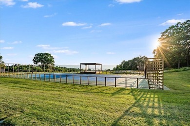One of New England's most unique & premiere properties, a - photo 19