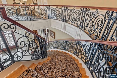 See Virtual Tour for a comprehensive video tour, floor plans & - photo 40