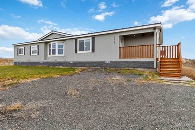 Snake River - Elmore County Home For Sale in King Hill Idaho