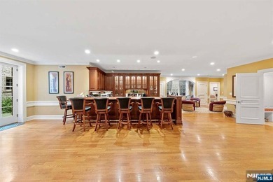 See Virtual Tour for a comprehensive video tour, floor plans & - photo 43