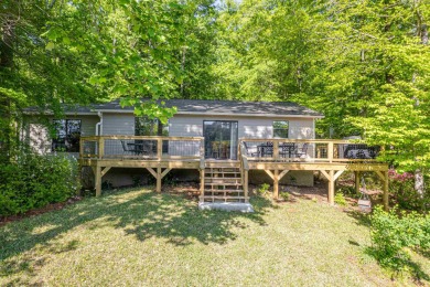 Lake Home For Sale in Eatonton, Georgia