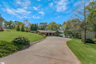Lake Hartwell Home For Sale in Fair Play South Carolina