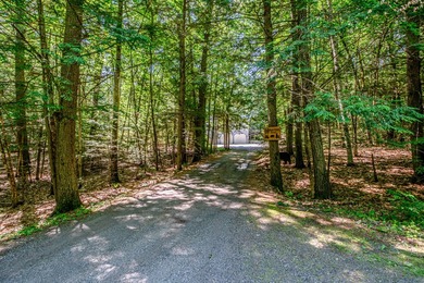 Living in Maine near a beautiful lake, offers a calming way of - photo 7