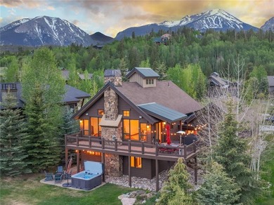 Excellent condition Fox Valley residence at The Raven, featuring - photo 1