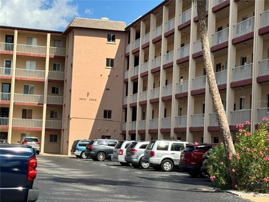 Lake Bayshore Condo For Sale in Bradenton Florida