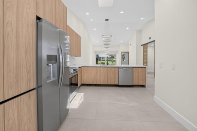 Welcome to this beautifully and completely remodeled - photo 11