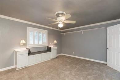This is a great income-producing duplex. Unit A is two stories - photo 6