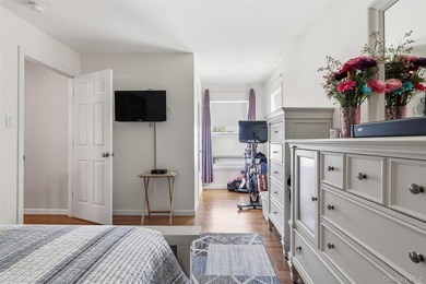 A Barnum Island beauty. This 3 Bdrm 2 Full Bath dormered raised - photo 17