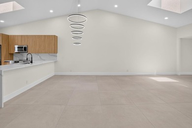 Welcome to this beautifully and completely remodeled - photo 20