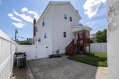 A Barnum Island beauty. This 3 Bdrm 2 Full Bath dormered raised - photo 22