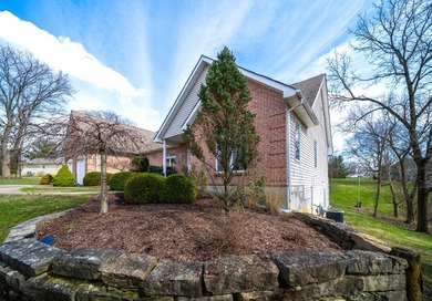 Enjoy peaceful outdoor surroundings all within minutes from - photo 22