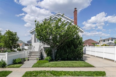 A Barnum Island beauty. This 3 Bdrm 2 Full Bath dormered raised - photo 27