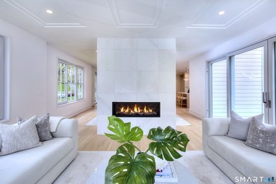 Located on a quiet cul de sac only one mile from Metro North - photo 5